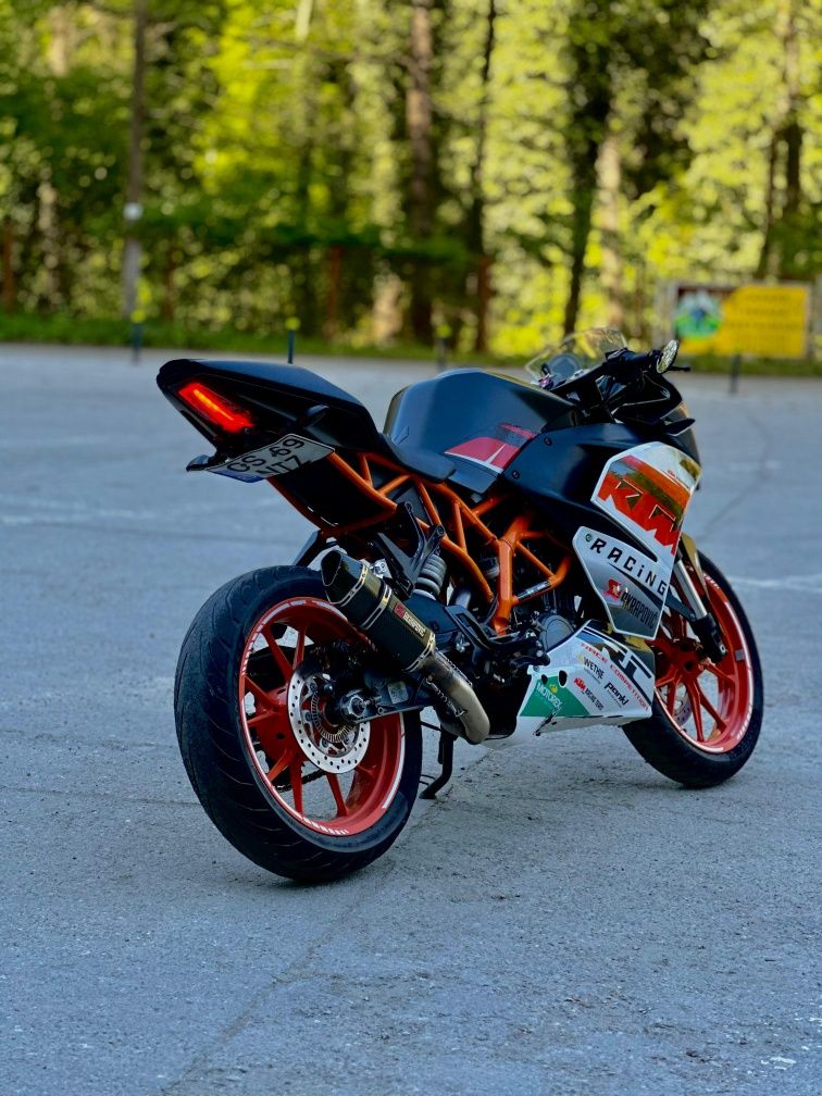 KTM Rc ediția akrapovic