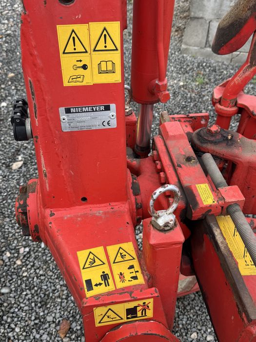 Plug marca NIEMEYER DELTA 2 cu 3+1 ,Lemken OPAL