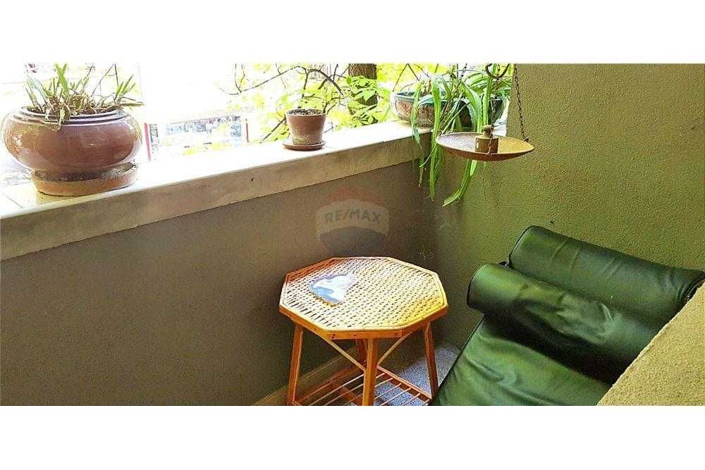 Продава се Тристаен апартамент в Русе, Център - 80 кв.м за 1749 €/кв.м - Снимка #6