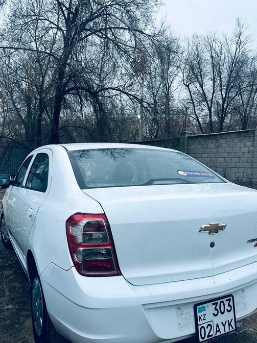 Аренда автомобилей для работы в такси и личного пользования