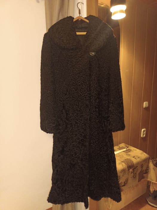 Шуба каракуль натуральный размер 48-50