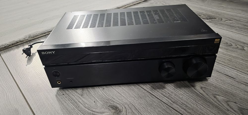 Vand receiver sony str-dh790