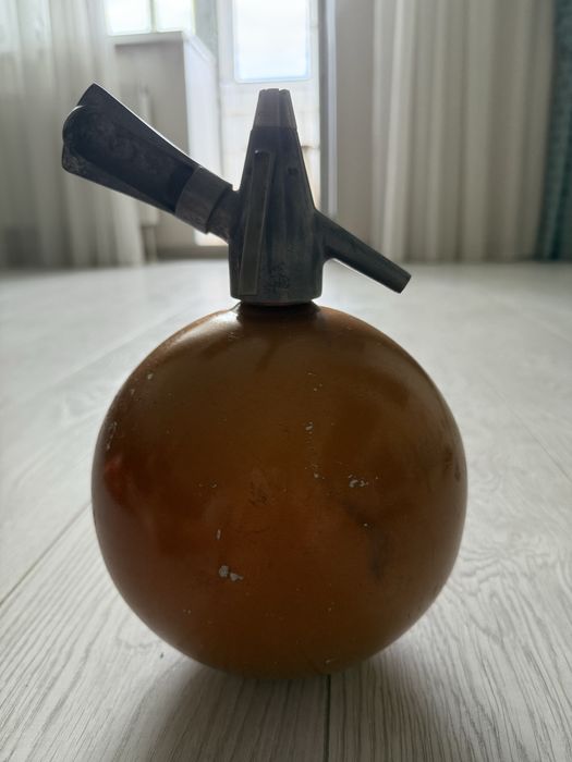 Продам раритетный сифон для газированной воды