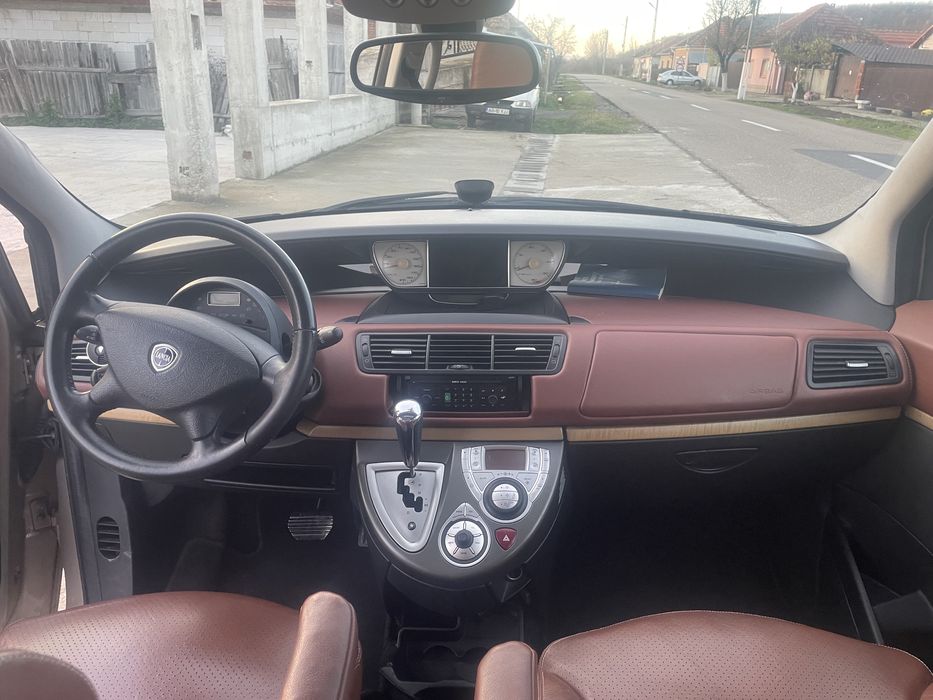 Lancia phedra 2.2 diesel