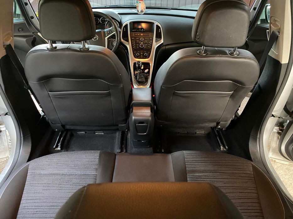 Vand Opel Astra J