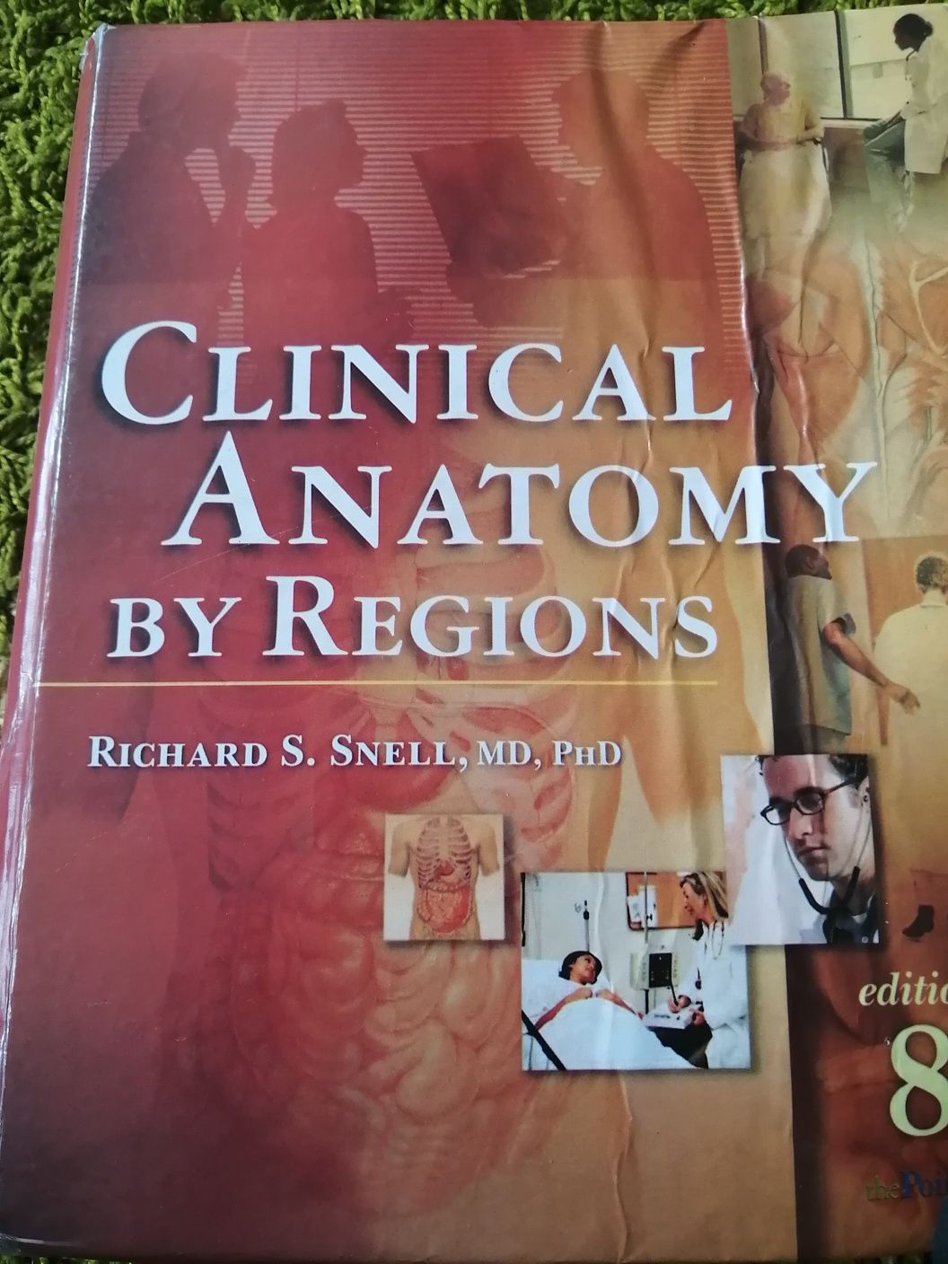 Clinical Anatomy by Regions, carte in limba engleza