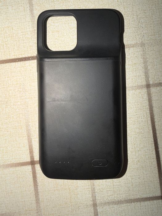 Iphone 12 Black 64GB с кейс с вгдрадена батерия