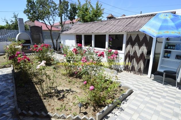 Casa proprietar costinesti