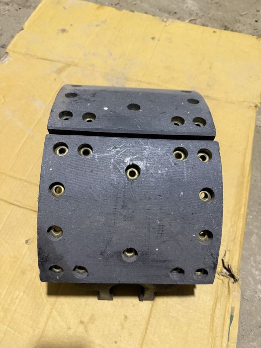 Продам колодки марки Хово