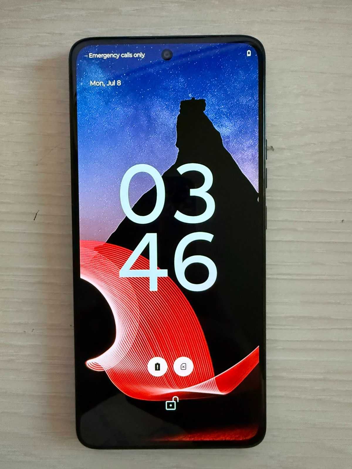 Мобилен телефон: Motorola ThinkPhone 256GB + 8GB RAM
