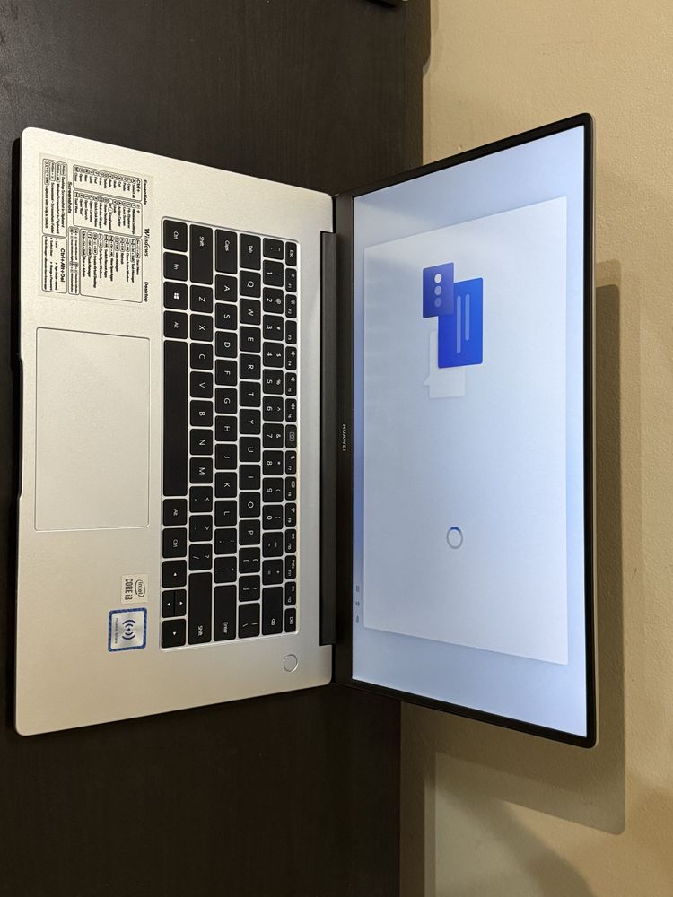 Huawei MateBook D14 Intel Core i3
