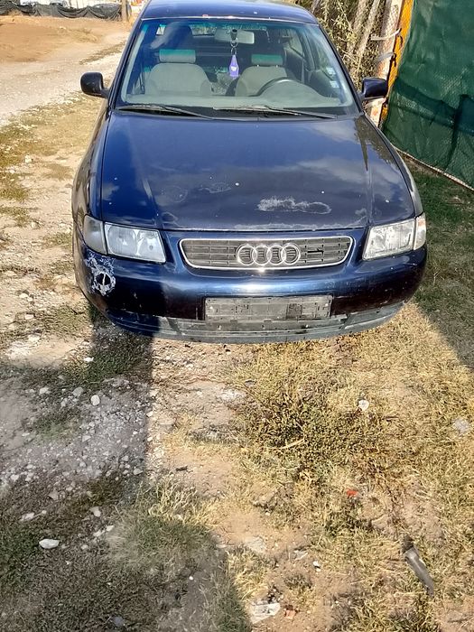 Продава се Volkswagen Audi A3 1.6 бензин на части