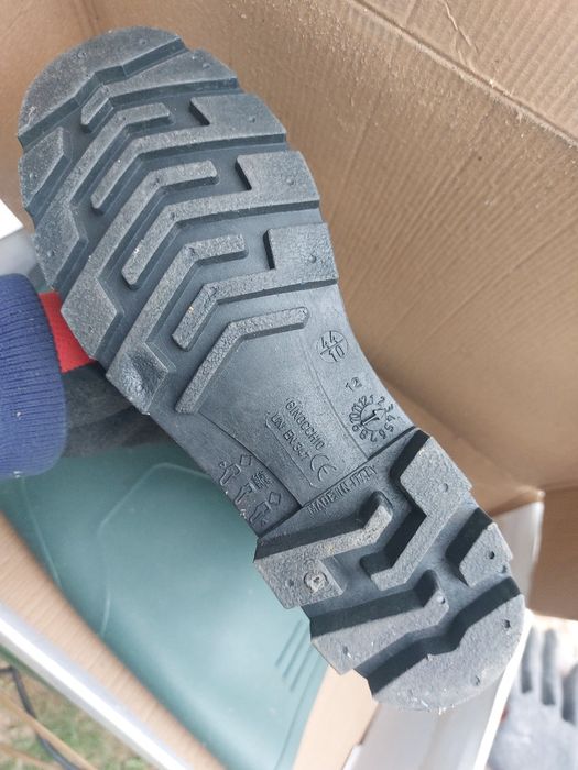 Vând cizme gumă barbati, nr 42/44