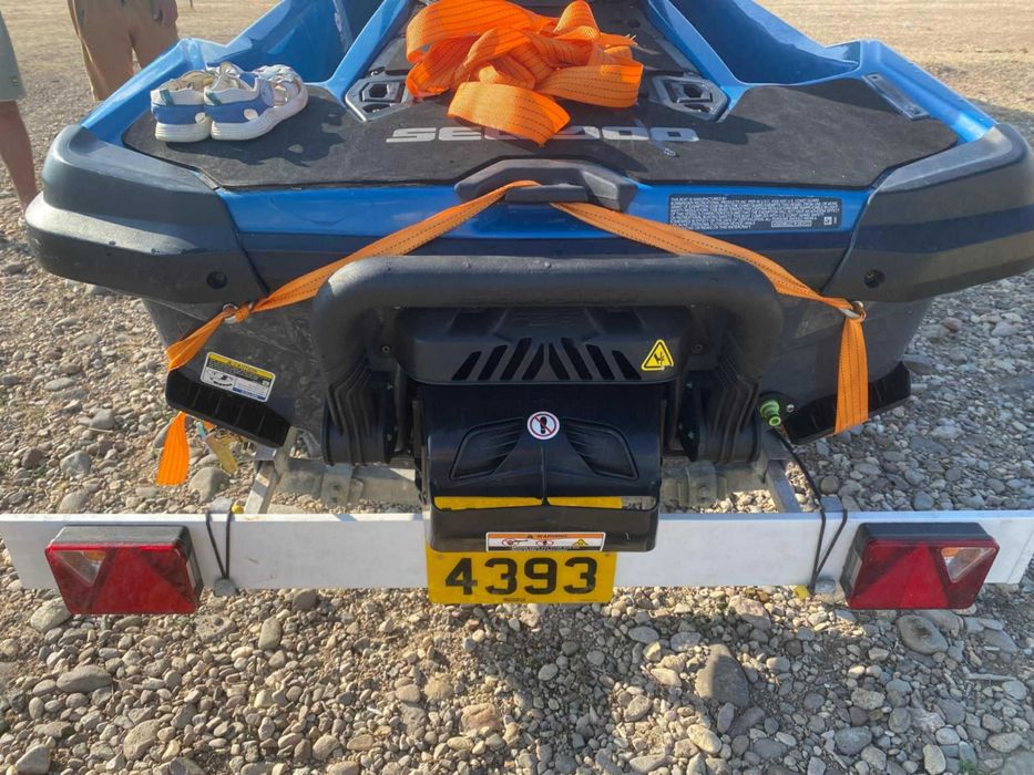 Seadoo GTX  2021, Регистриран в МА, продава се с колесара