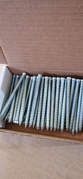 Suruburi fixare cadre, tamplarie ,tocuri, uși, geamuri, ferestre