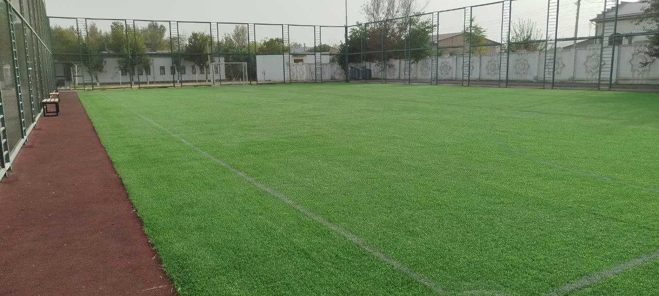 Fudbol uchun polya Fudbolniy stadion