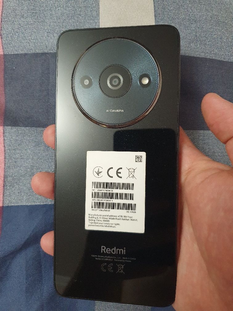 Srochna sotiladi Xiaomi Redmi A3 4/128Gb Black Original Yengi madel