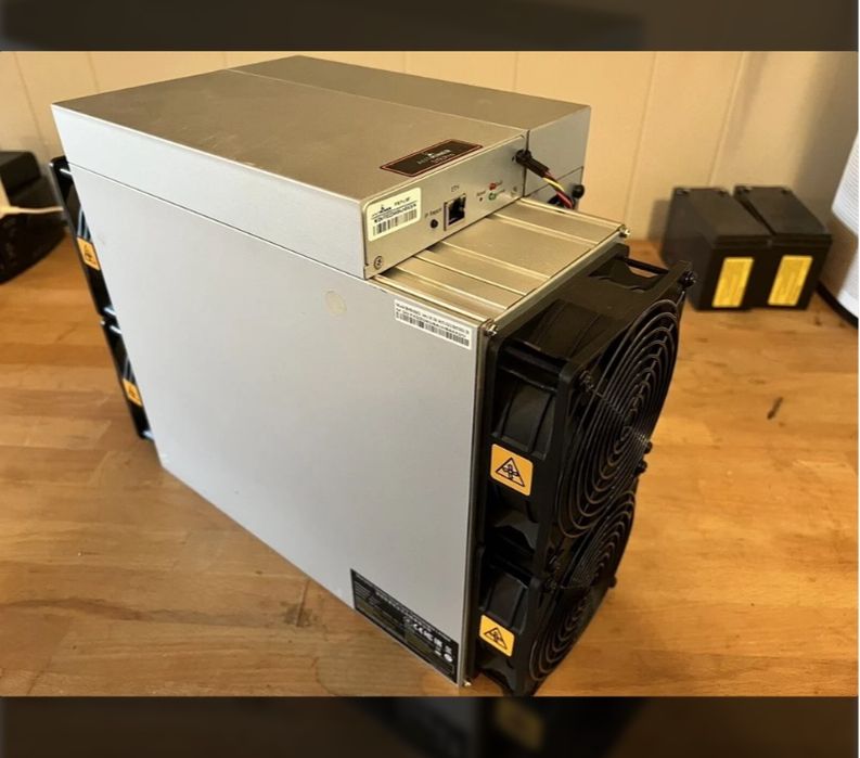 Antminer s19j Pro