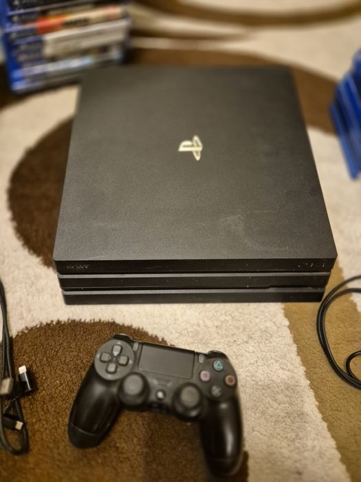 Ps4_pro_1Tb + 32 games