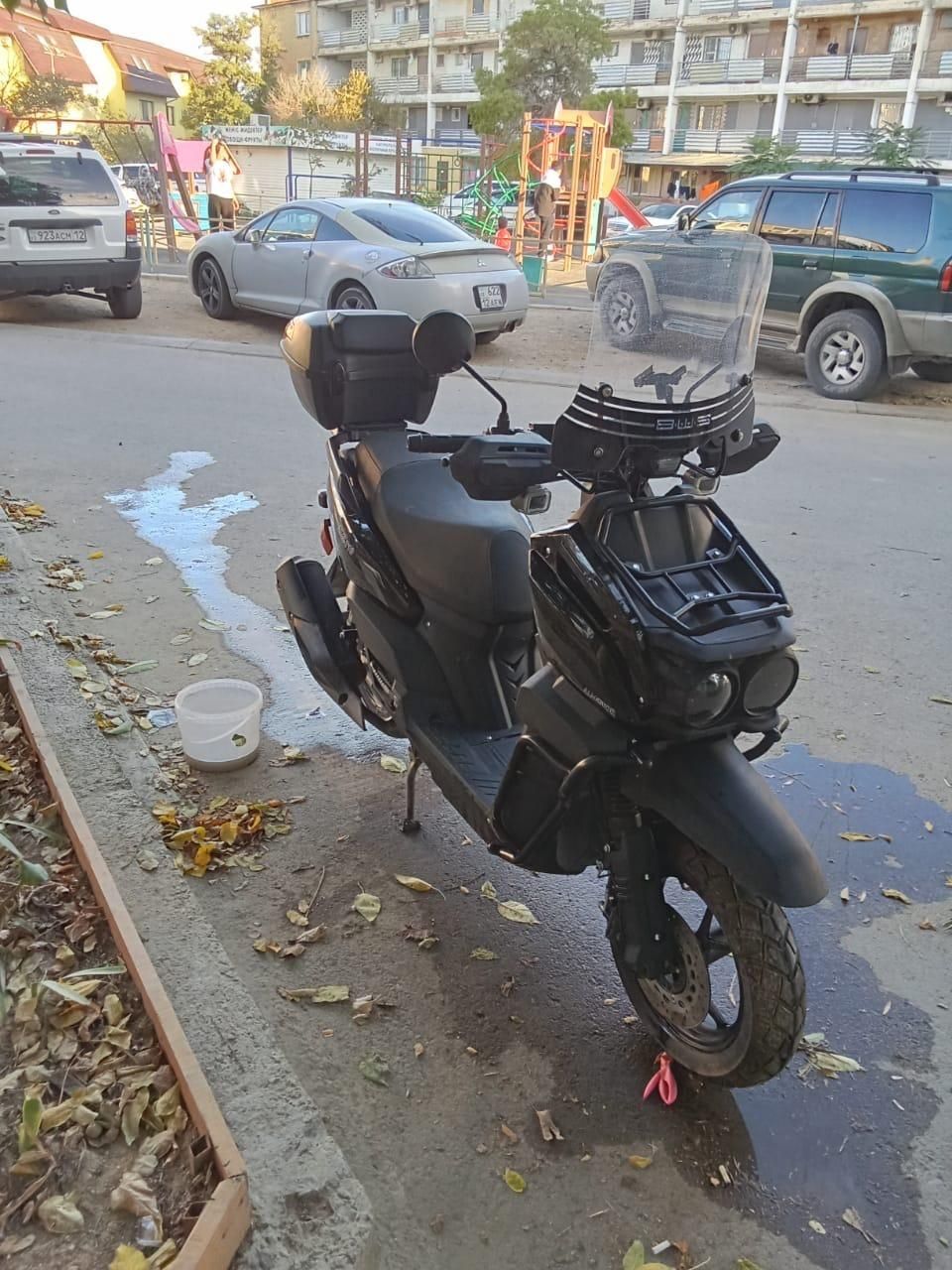 Мопед продаётся состояние отличное