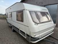 Rulota Chateau Calista 520,an 1999,4 pers,baie,wc fix,cadita dus