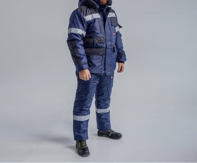 Зимний рабочий костюм мужчкой