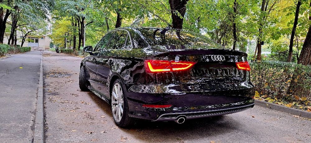 Audi A3* S-Line* 1.6 TDI* Sedan