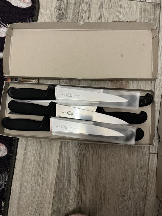 Cuțite profesionale de macelarie