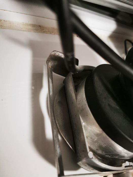 Електрически нож за дюнер