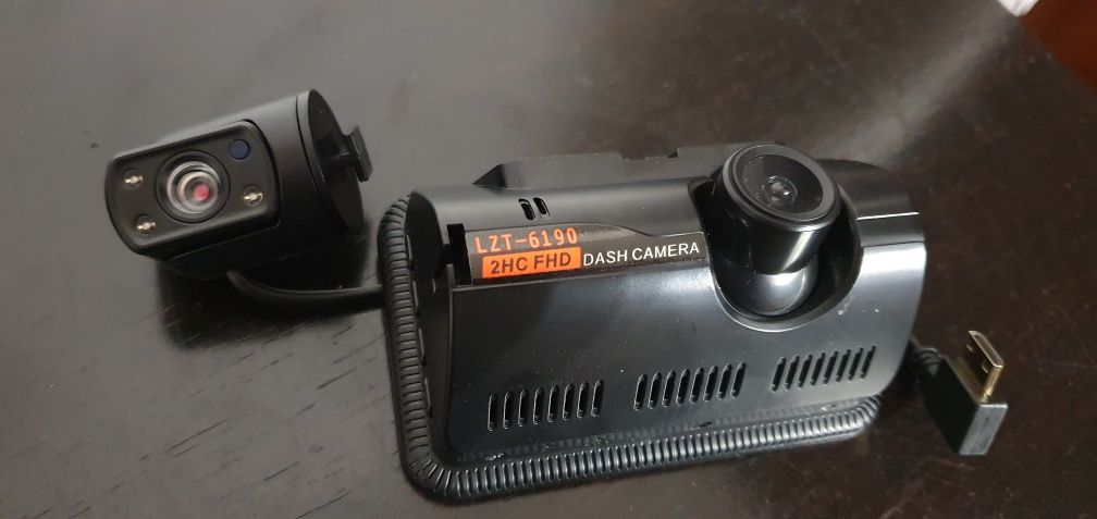 Camera filmat auto DVR