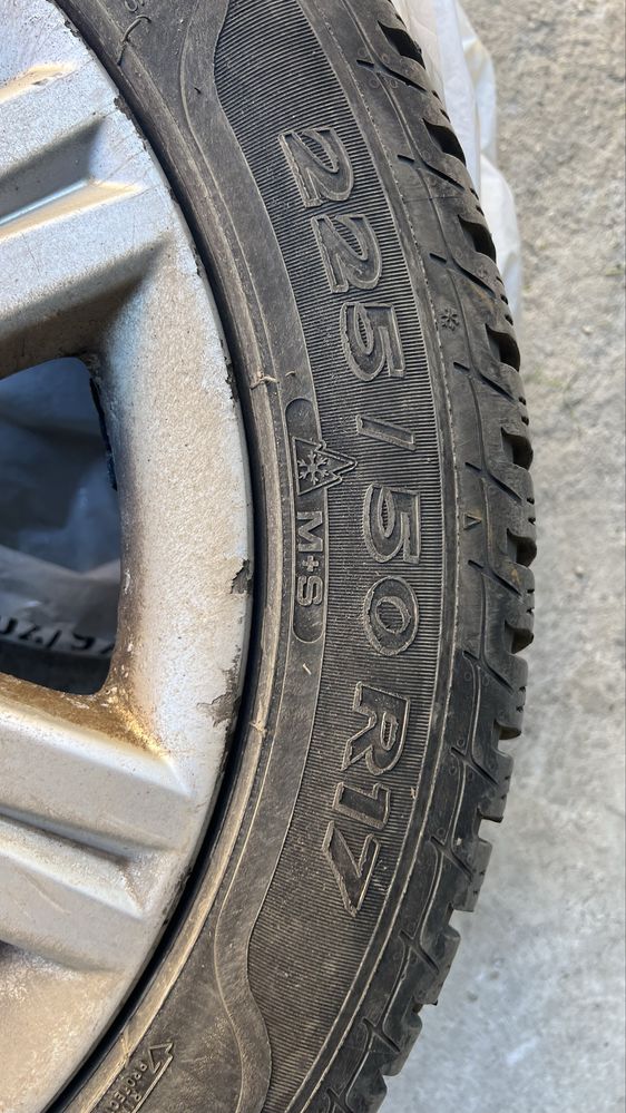 Комплект зимни гуми 225/50/17 с джанти 5х112, Ауди, VW.