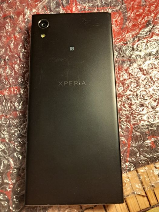 Vând Sony Xperia Xa1 placă de bază defectă