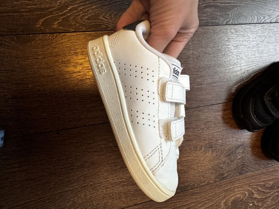 Маратонки Nike, Adidas, размер 21 и 22