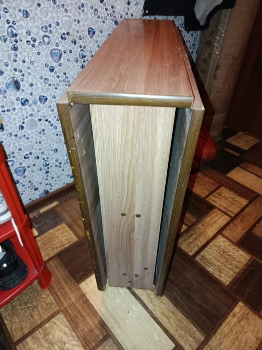 Продам стол раздвижной