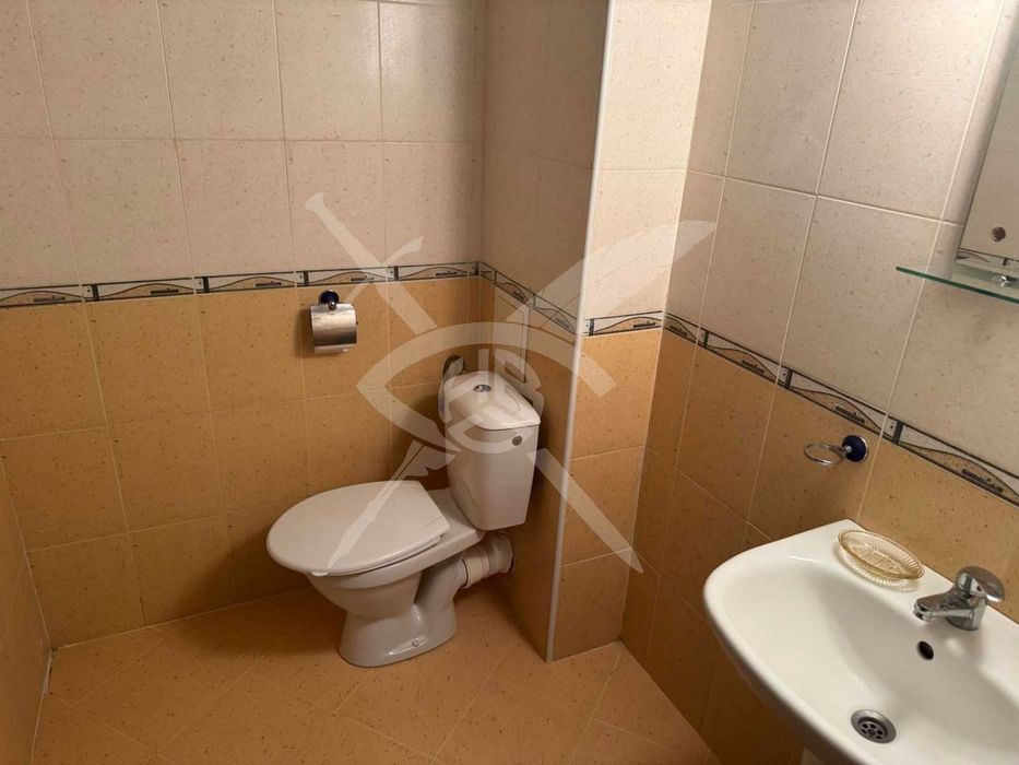 Продава се Двустаен апартамент в к.к. Слънчев бряг - 80 кв.м за 1032 €/кв.м - Снимка #4