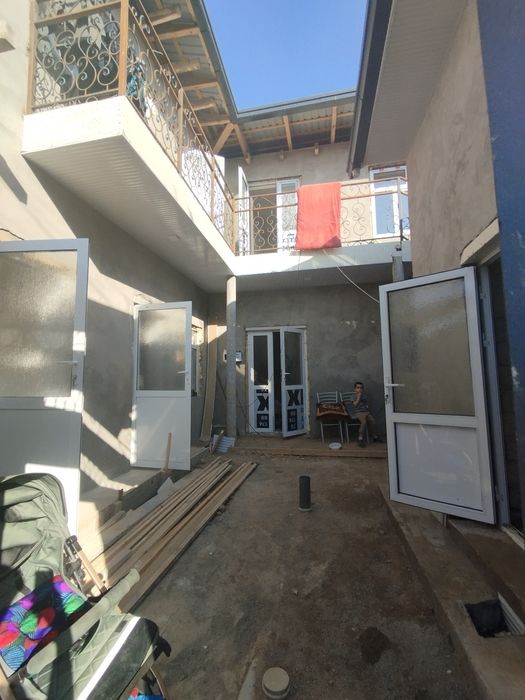 nazarbekda uy sotiladi