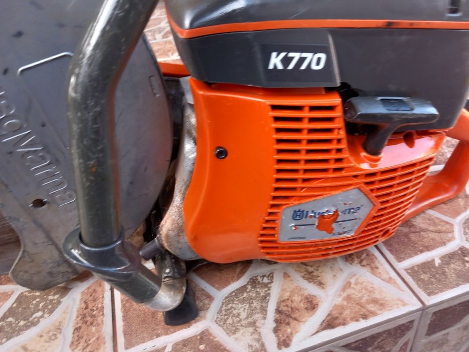 Drujba de beton husqvarna K770 si motor de vibrator de betkn wurth