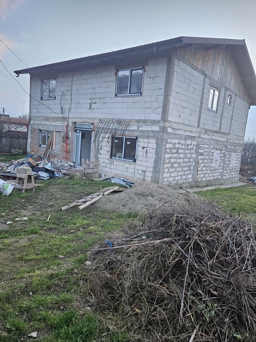 Casa de inchiriat 10 camere zona tatarasi