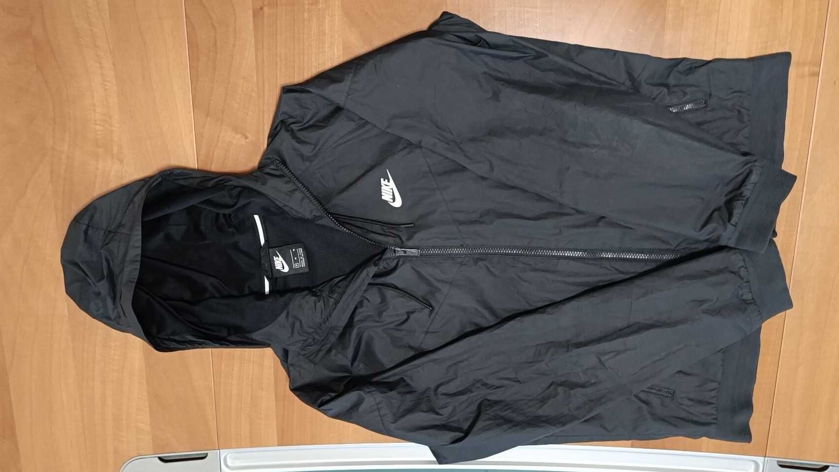 Nike Sportswear Windrunner-Много Запазено