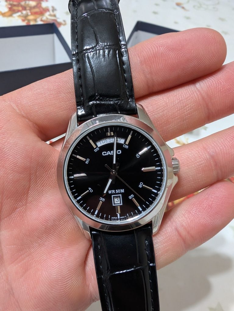 Часы Кварцевые CASIO MTP-1370L-1AVDF сталь