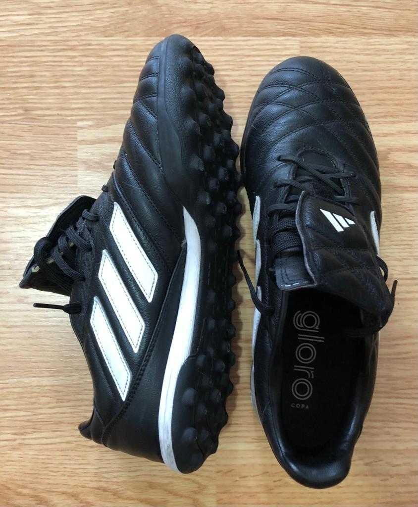 Ghete fotbal teren sintetic Adidas