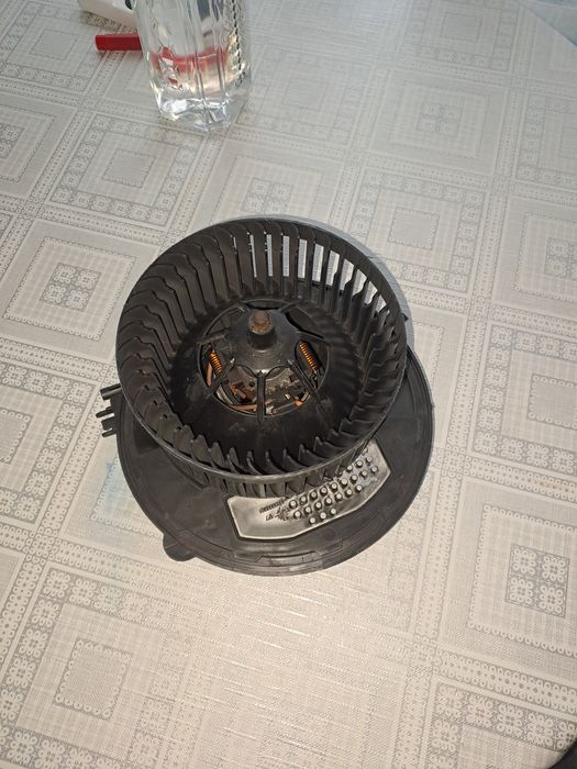 Ventilator habitaclu