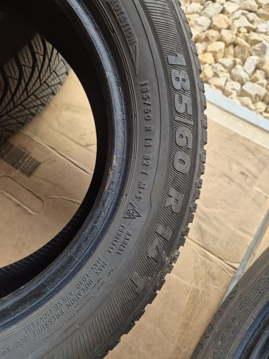 Vând cauciucuri 185/60/14 M+S 2 buc imp Germania//Dot 2024// Semperit