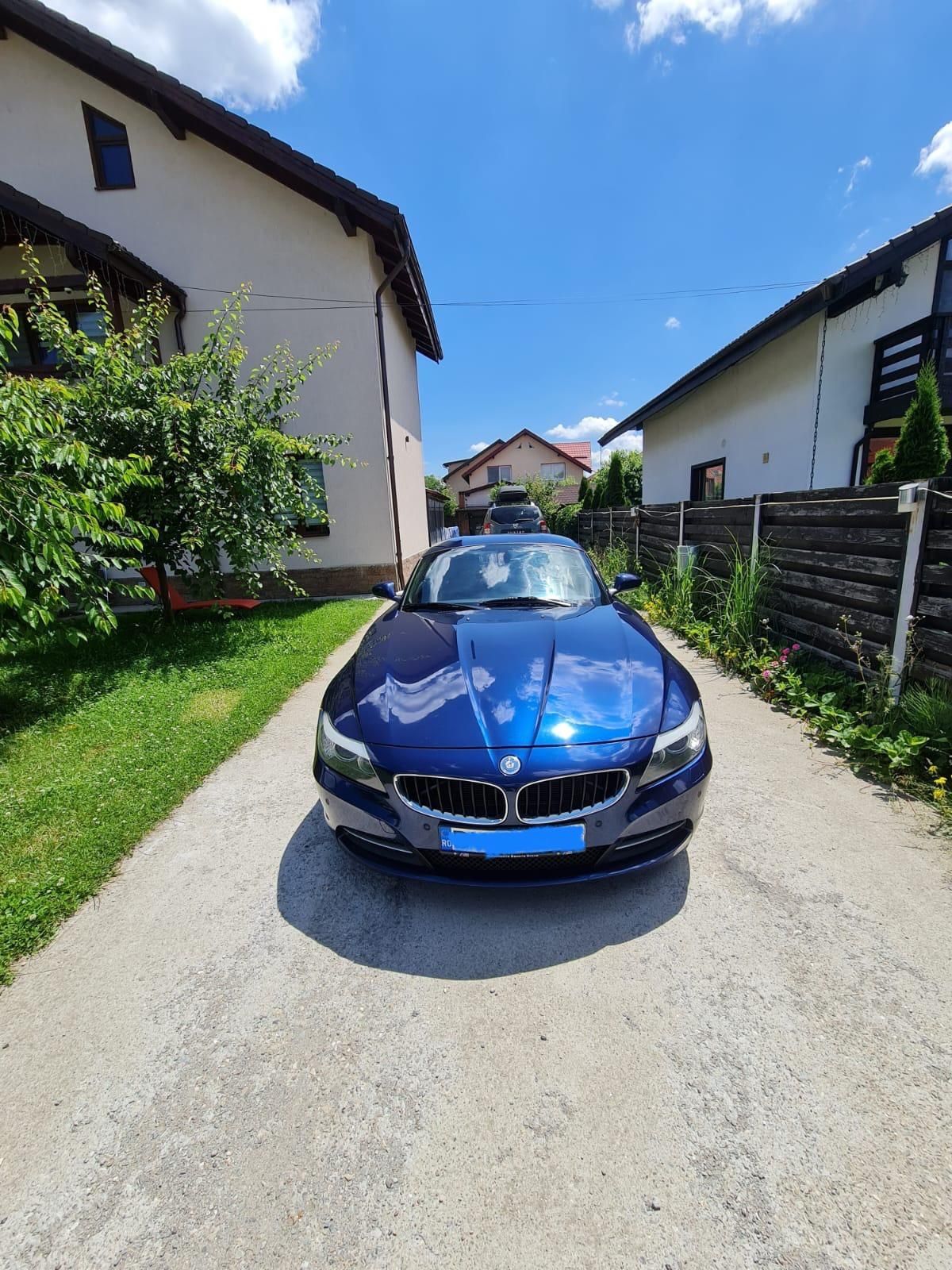 Vând BMW z4, coupe-cabrio, albastru , 94500 km, 2.0 benzină, TwinTurbo