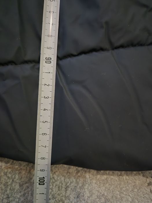 Елеци С размер, но са по големи 50 лв бр.