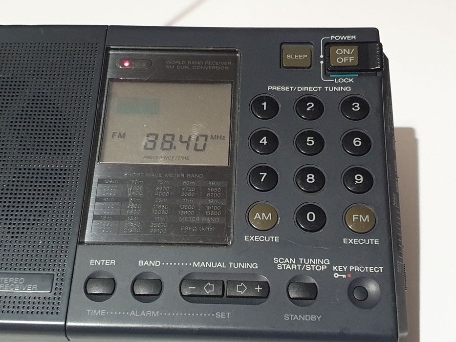 Sony icf-sw7600 made in Japan