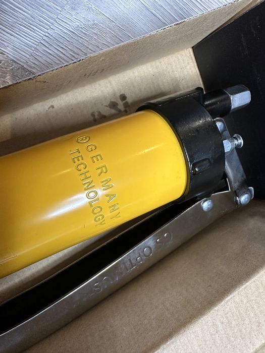 Pistol Gresare L900 UZ industrial presiune 12.000 Gresor Pneumatic