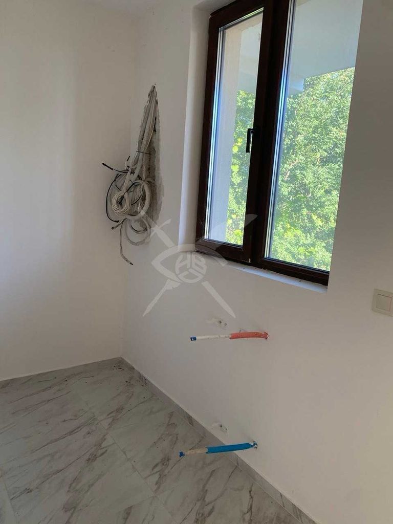 Продава се Къща в Свети Влас - 258 кв.м за 1202 €/кв.м - Снимка #3