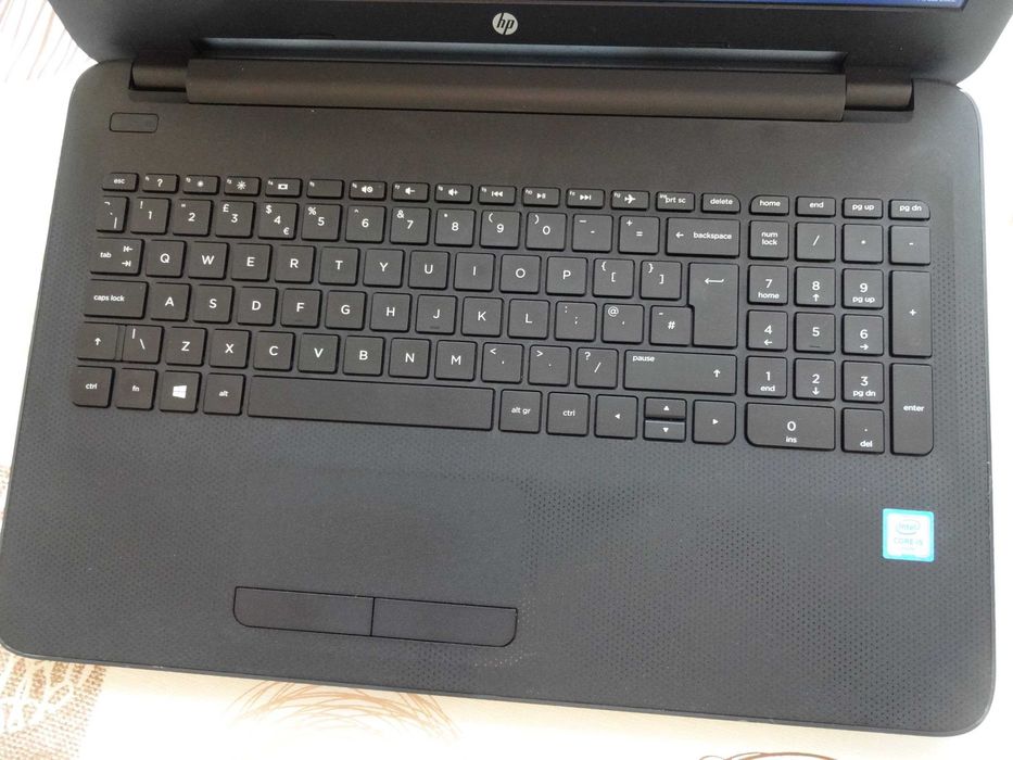 Лаптоп HP 250 G4 15.6" i5-6200U 2.3GHz/RAM 8GB DDR3/SSD 256GB