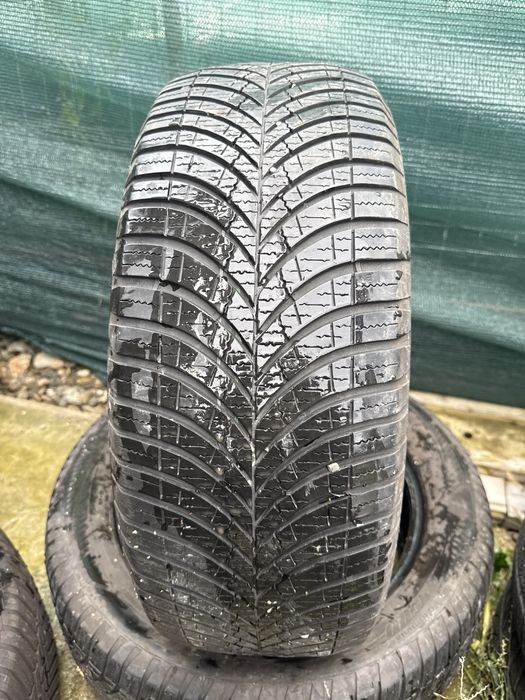 2 anvelope 225/55/18 de iarna